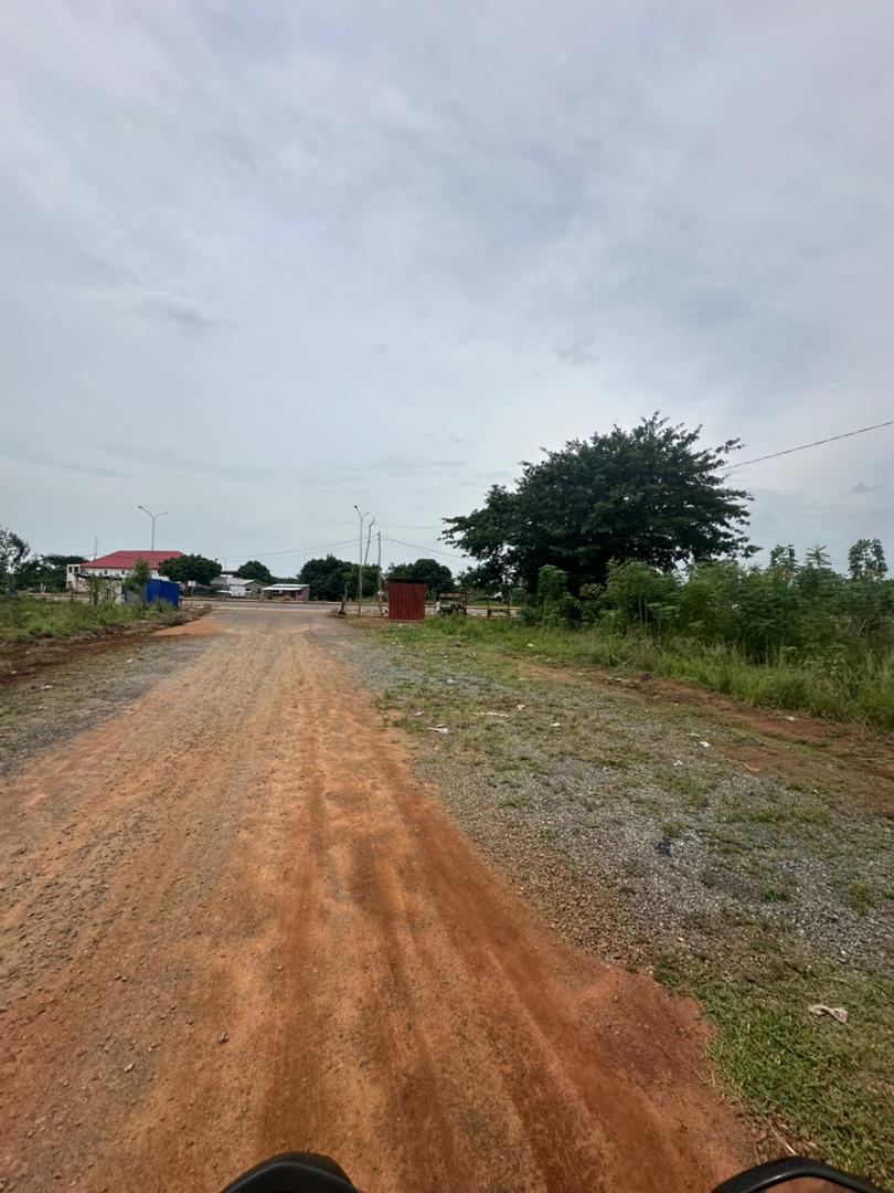 4 lots en vente à Zanguera-Aképé – 20 millions FCFA le lot