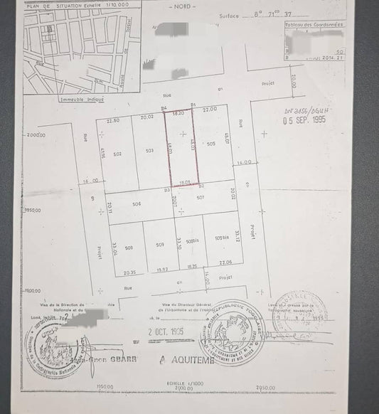 Terrain de 871 m² en vente à Totsi – 75 millions FCFA