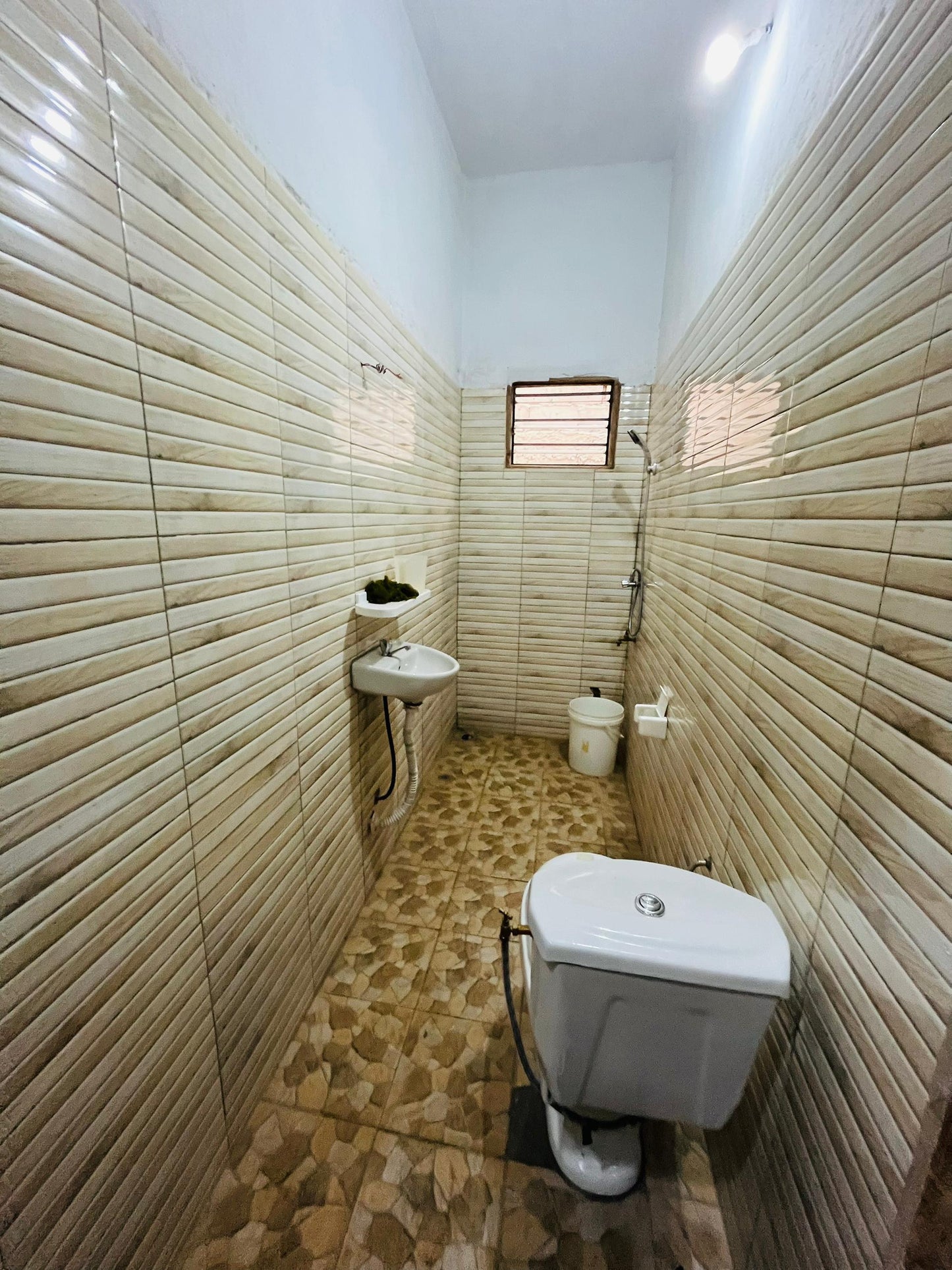 Villa à vendre à Apessito – 40 Millions FCFA