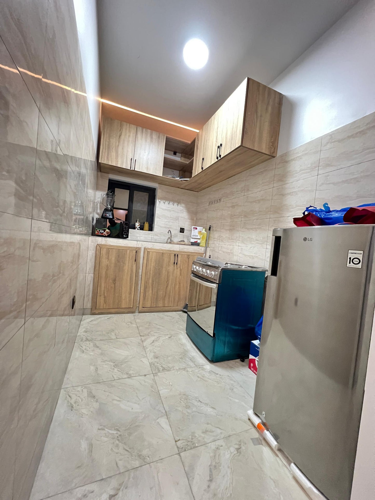 Appartement meublé 2 chambres en location à Zanguera – 400000 FCFA/mois