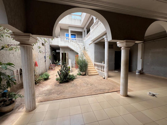 Villa duplex 5 chambres en vente à Agoè Cacaveli – 100 millions FCFA
