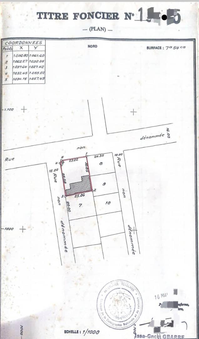 Immeuble R+1 et boutiques modernes en vente à Nukafou – 200 millions FCFA