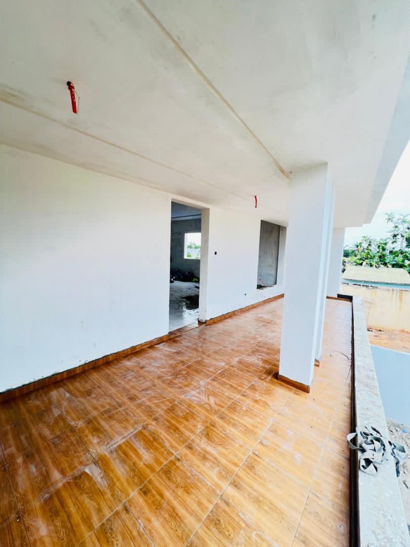 Villa duplex 3 chambres en vente à Kpala – 50 millions FCFA