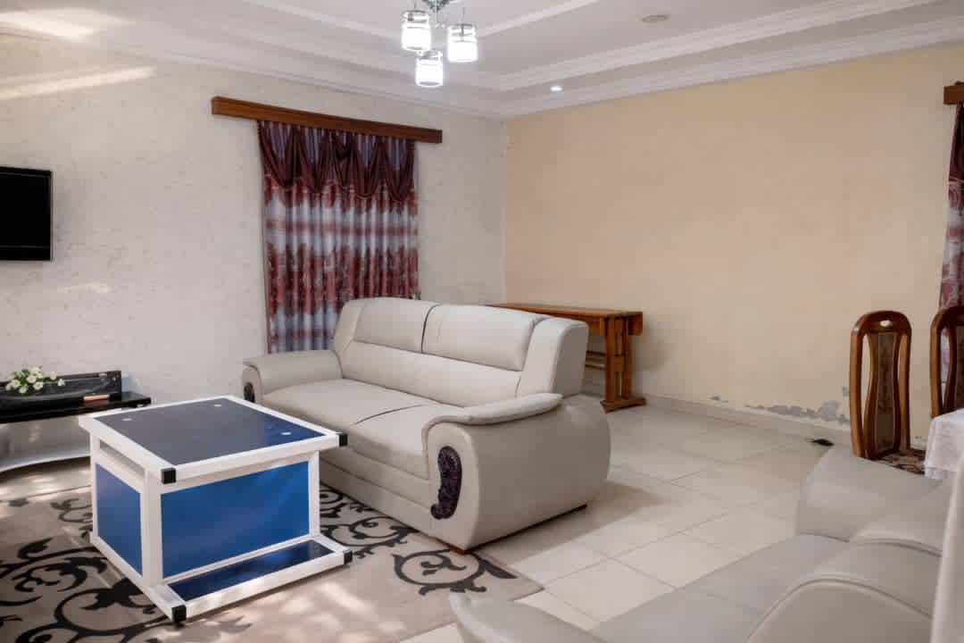 Villa 3 chambres à vendre à Adidogomé Wongnomè – 90 millions FCFA