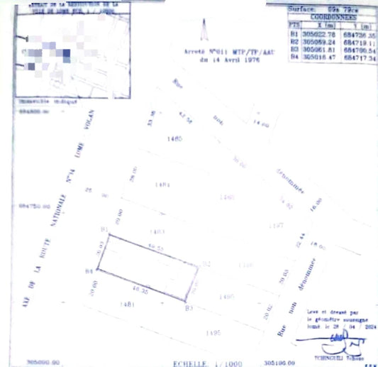 Terrain de 979 m² en vente en bord du goudron à Kégué – 230 millions FCFA