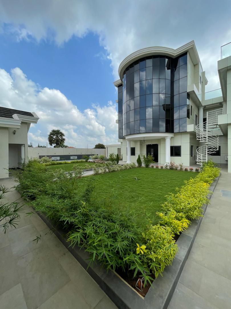 Villa à vendre à Calavi – 650 Millions FCFA