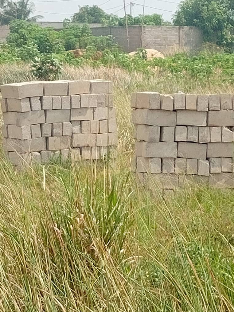 Terrain ¾ de lot en vente à Agovoudou – 2,7 millions FCFA