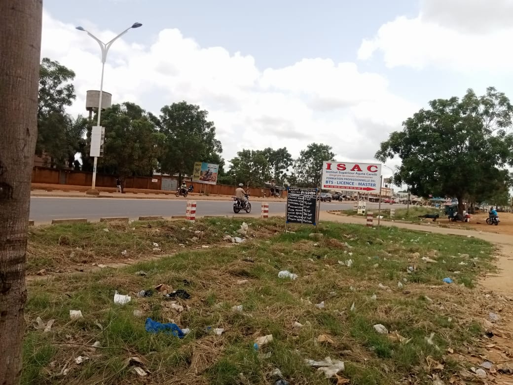 Terrain de 600 m² en vente à Legbassito – 40 millions FCFA
