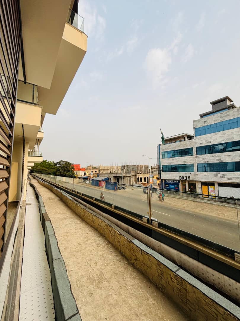 Appartement à louer à Cité Renaissance – 450000 FCFA