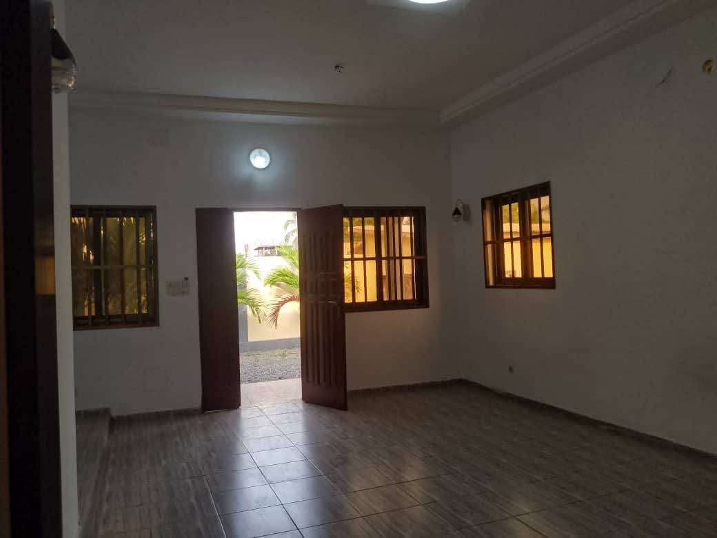 Villa 2 chambres en vente à Adidogomé Apédokoé – 40 millions FCFA