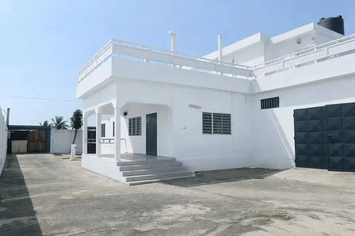 Maison duplex moderne en vente à Aného côté mer – 50 000 000 FCFA