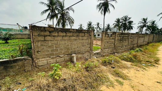 Terrain à vendre à Kpogan – 30 Millions FCFA