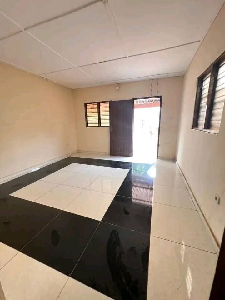 Mini villa à vendre à Adidogomé Sagbado Logoté – 20 millions FCFA