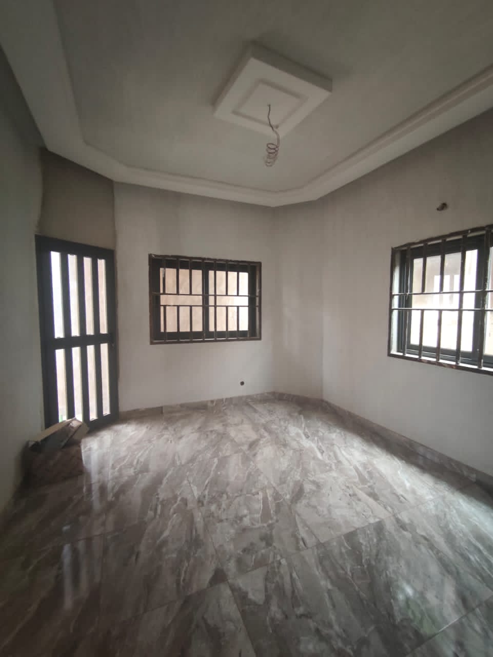 Villa 3 chambres à louer à Kegué secteur Kpatcha – 400000 FCFA/mois