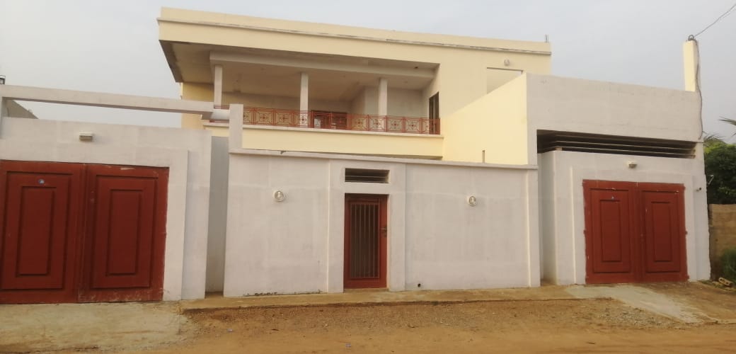 Villa à vendre à Ségbé – 140 Millions FCFA