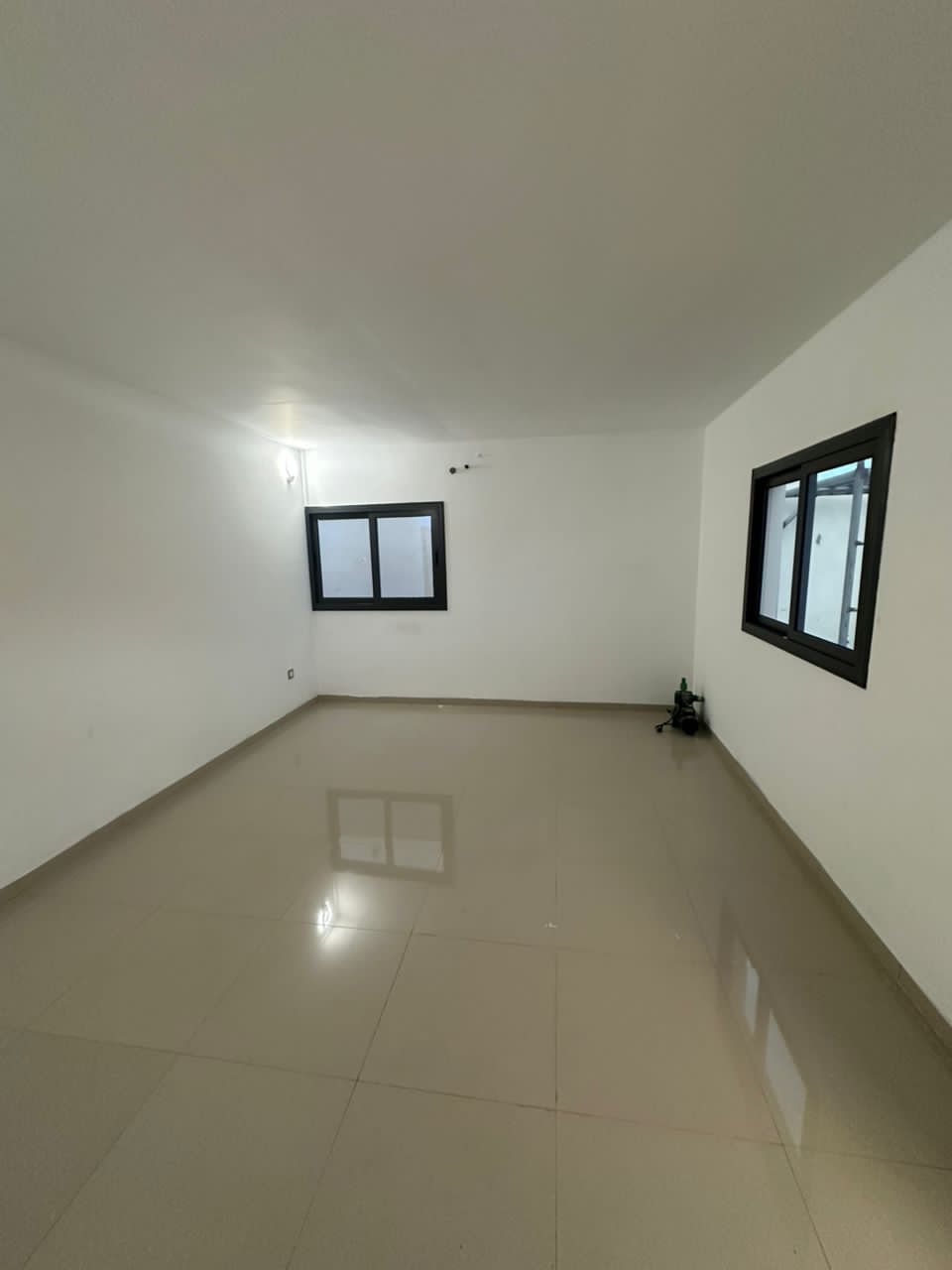 Villa à vendre à Adéticopé – 25 Millions FCFA