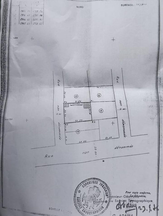 Terrain (demi lot) à vendre à Tokoin Sotéd – 42 millions FCFA