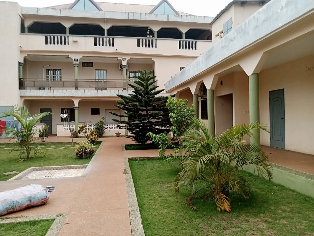 Studio meublé 1 pièce à louer à Agoè Legbassito – 100000 FCFA