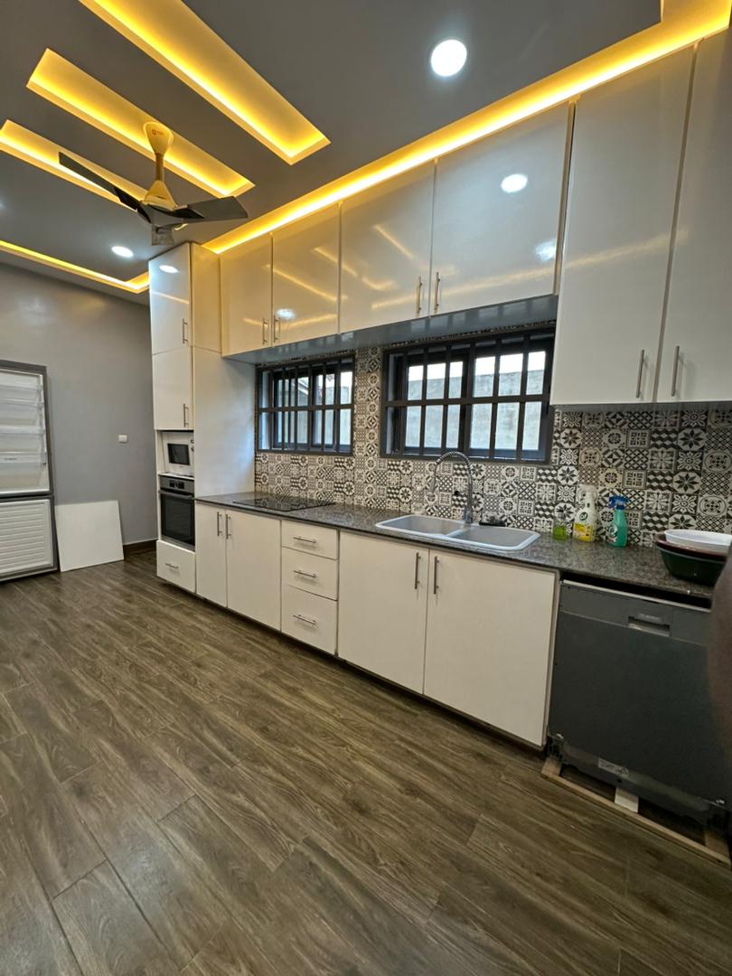 Villa 2 chambres à louer à Agoè Zongo – 100 000 FCFA/mois