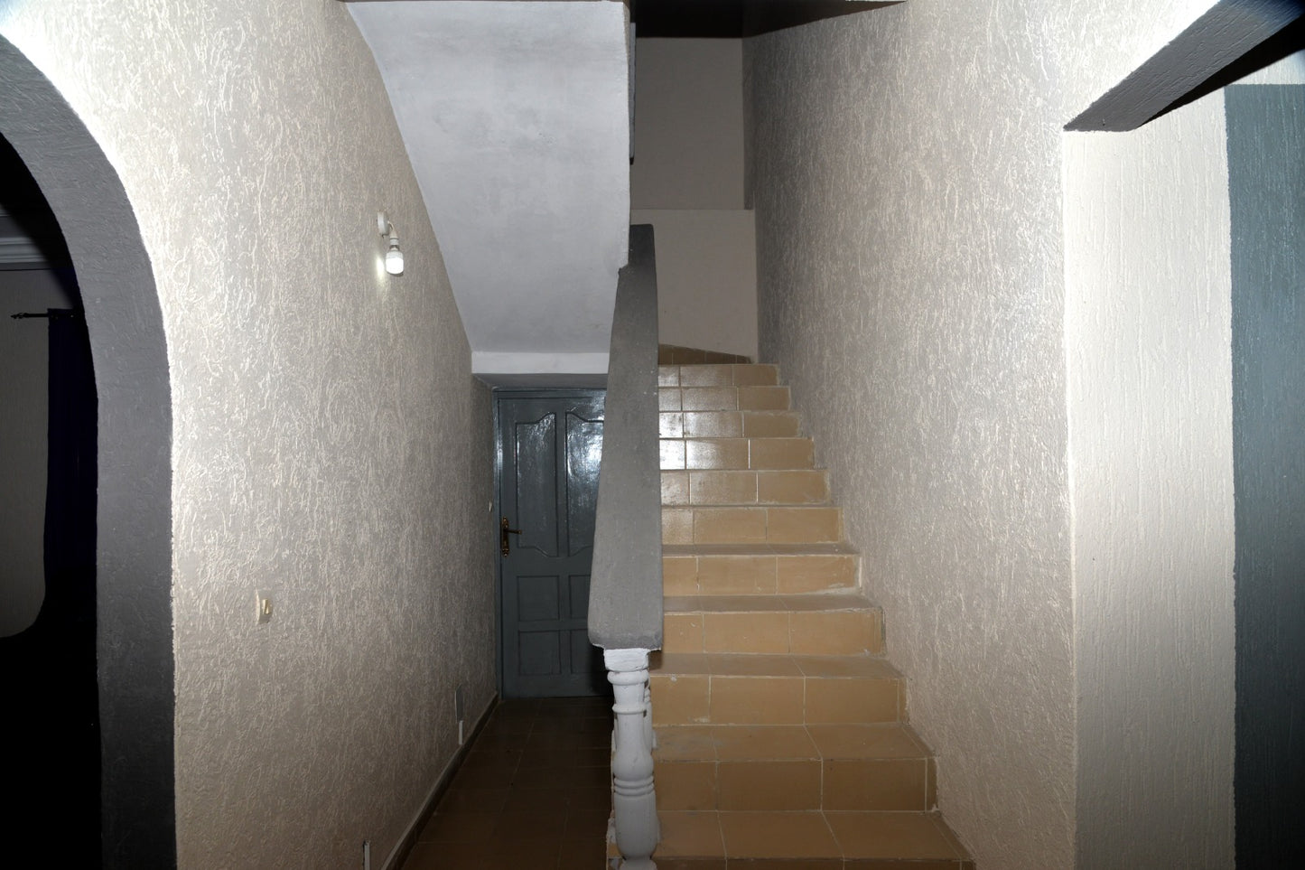 Immeuble R+2 à vendre à Kpogan Agodékè – 350 millions FCFA