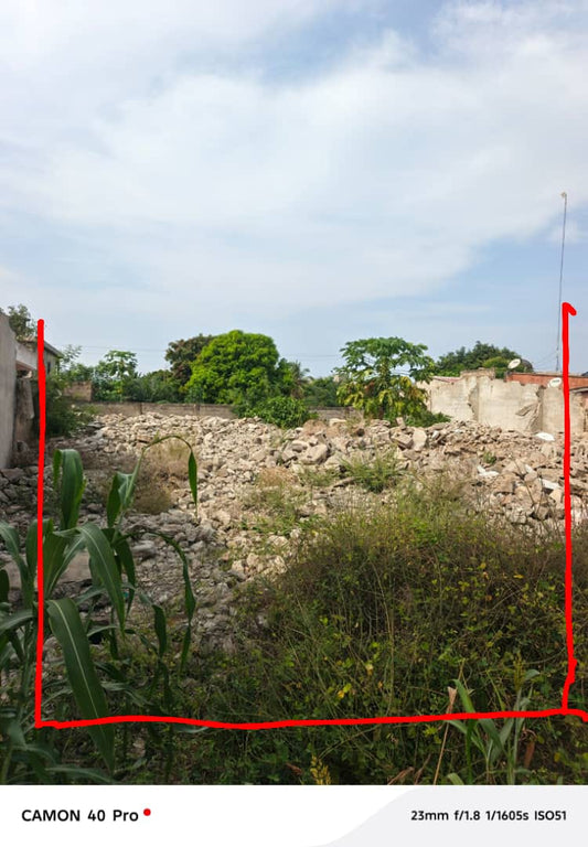 Terrain 1 lot en vente à Adidogomé Sagbado, 50m du goudron – 28 millions FCFA