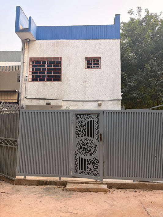 Villa à vendre à Cité Oua (Caisse) – 125 Millions FCFA