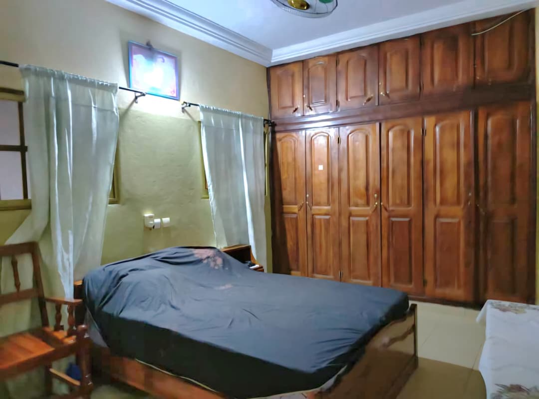 Villa R+1 en vente à Avedji – 47 millions FCFA