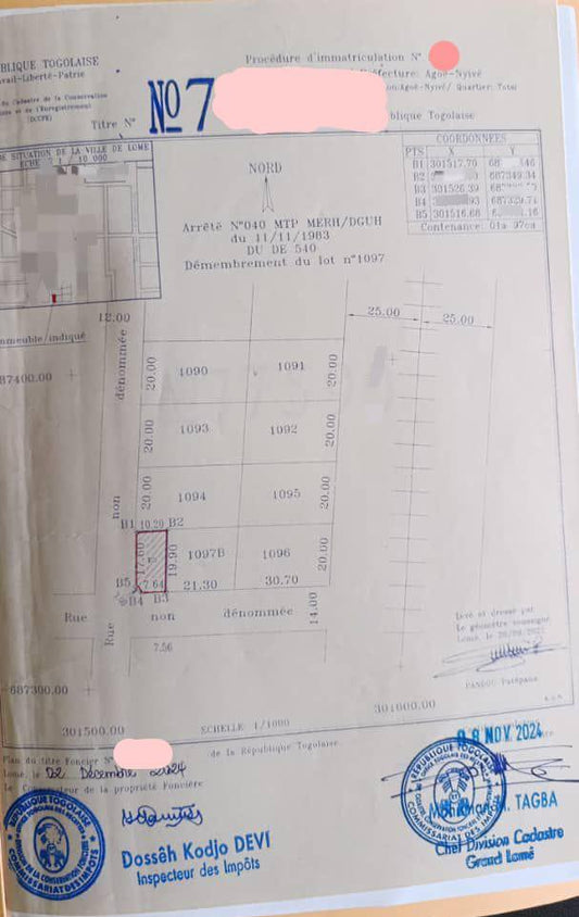 Immeuble commercial R+3 en vente à Agoè Cacaveli – 150 millions FCFA
