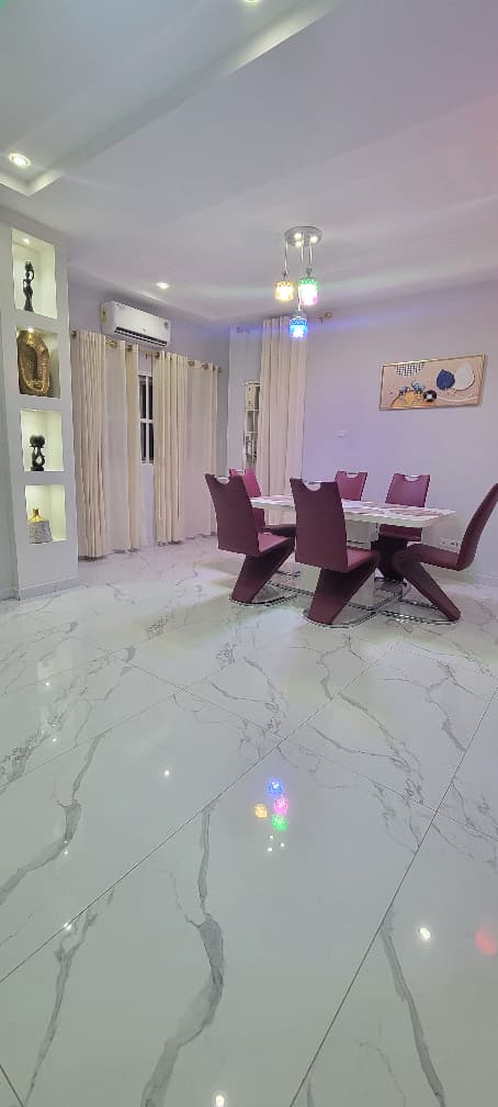 Appartement meublé 2 chambres à louer à Baguida – 350.000 FCFA
