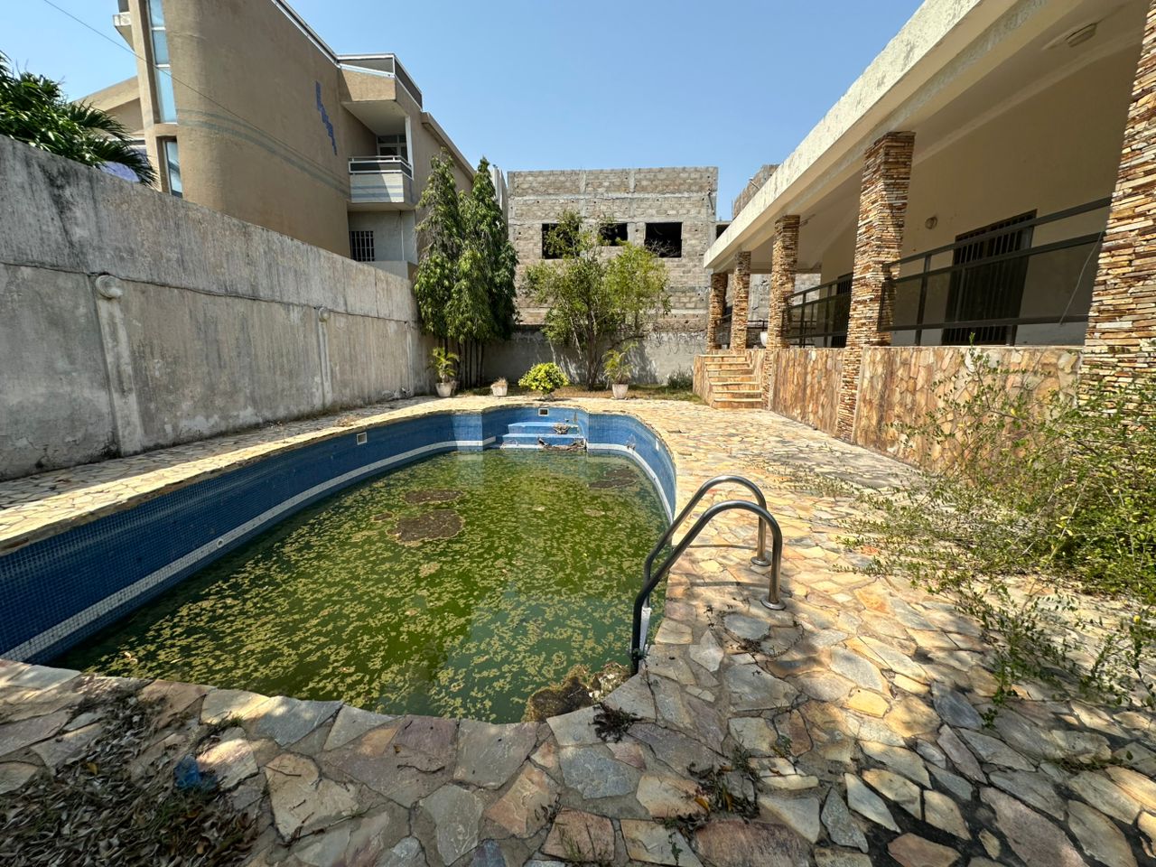 Villa 4 chambres en vente à Baguida côté plage – 350 millions FCFA