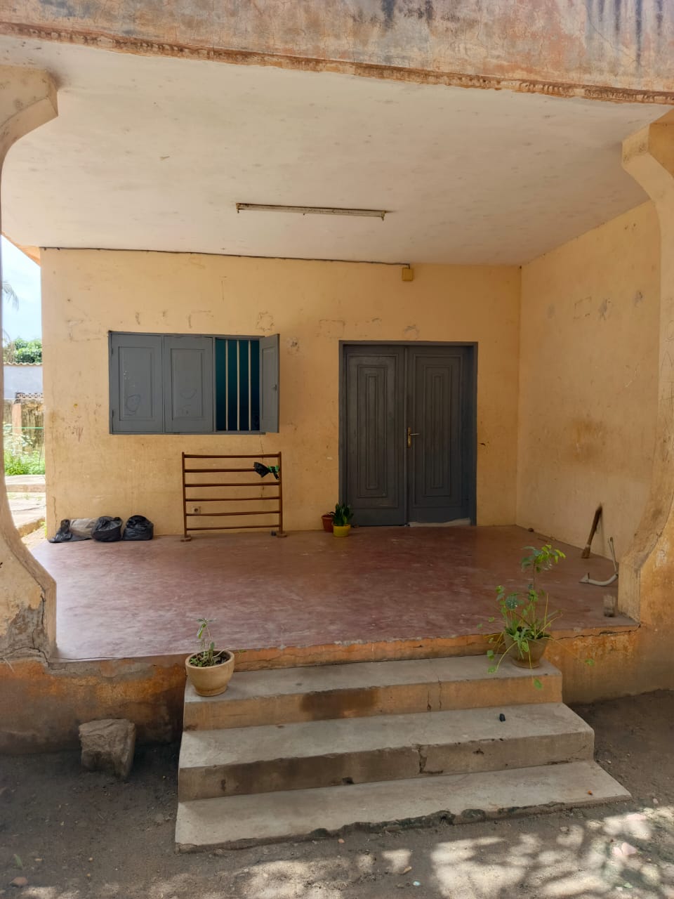 Villa 4 chambres à vendre à Agbalépédo – 50 millions FCFA