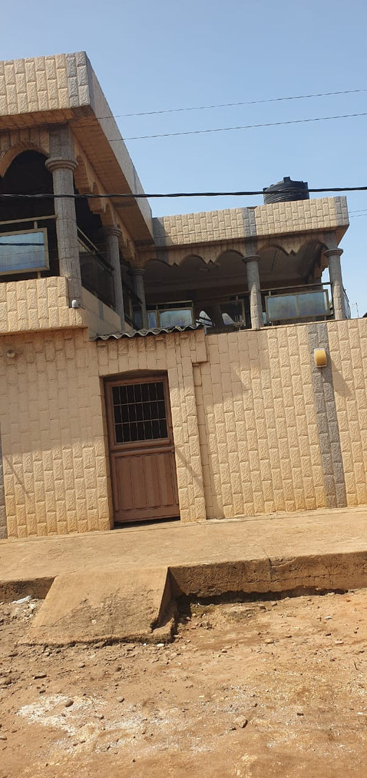 Villa R+1 à vendre à Dabarakondji – 45 millions FCFA