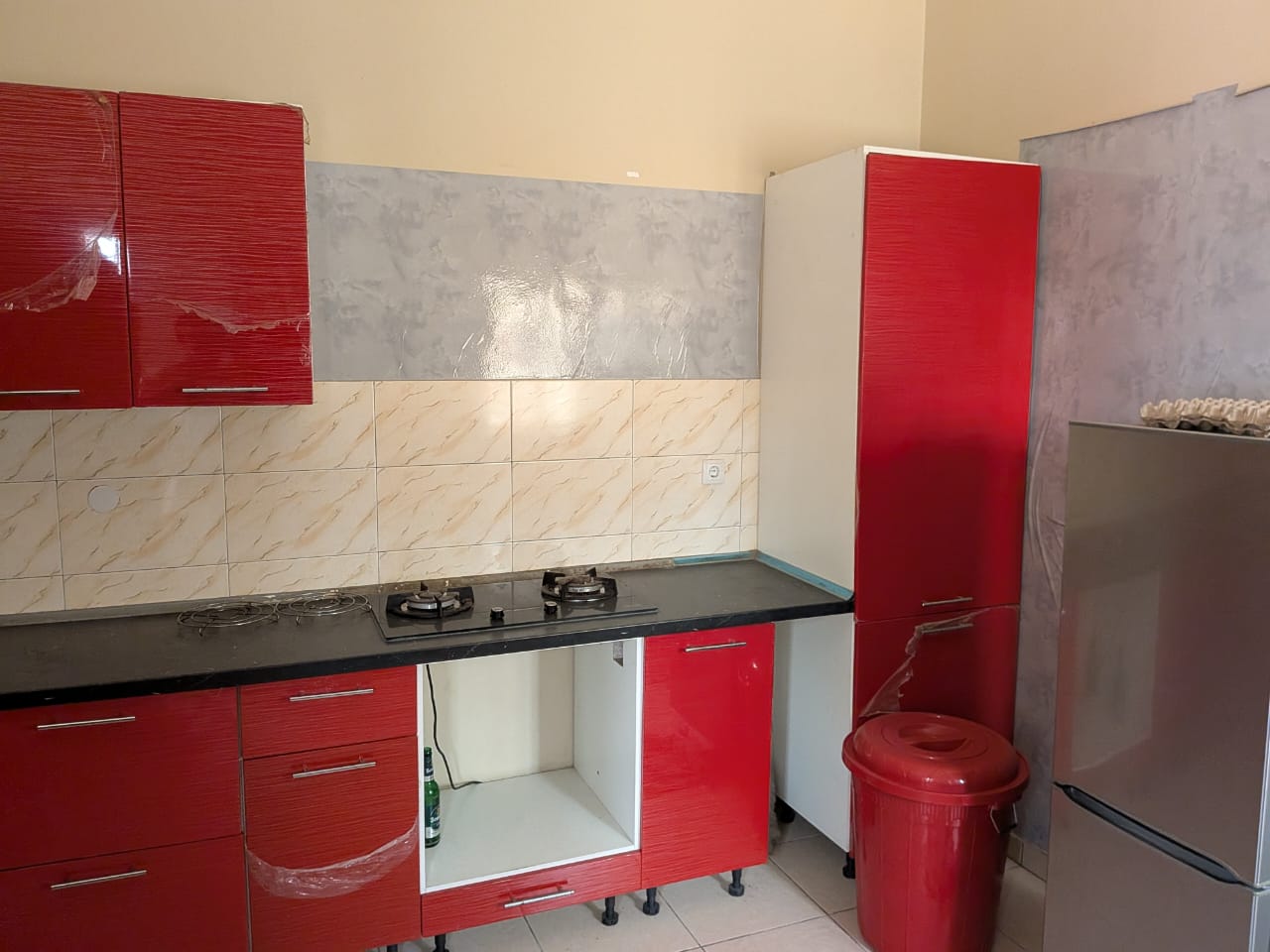 Villa 6 chambres en vente à Avépozo Hibomonou – 125 millions FCFA