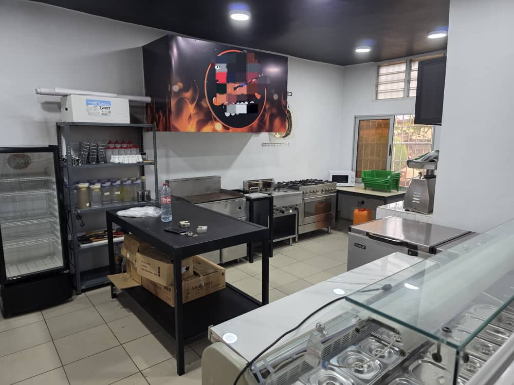 RESTAURANT A VENDRE A NOVISSI