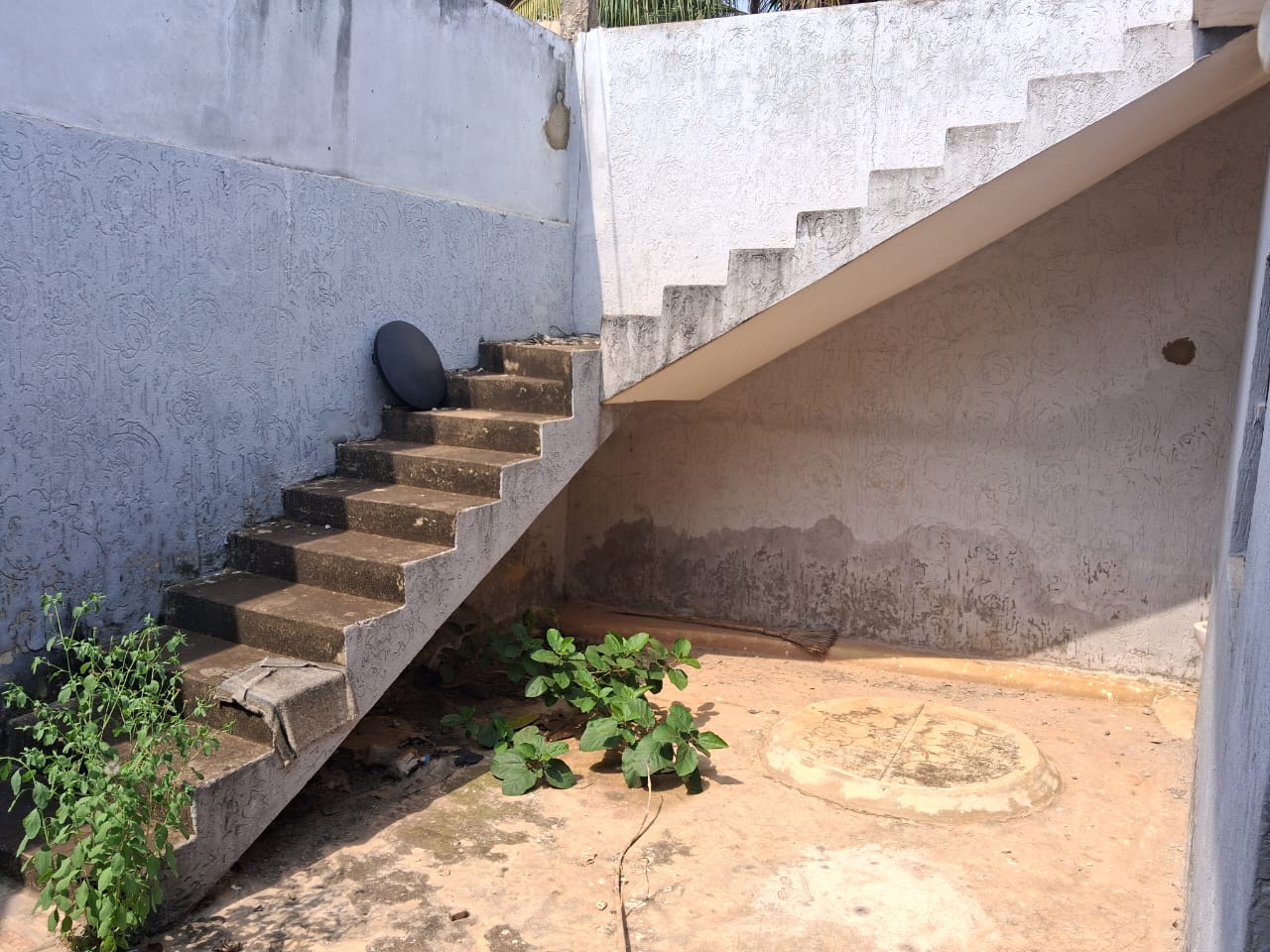 Villa 2 chambres en vente à Agoè Sogbossito – 25 millions FCFA