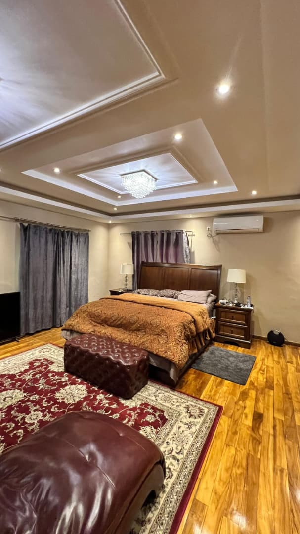 Villa duplex 5 chambres en vente à Agoè Sogbossito Anonkui Camp Fir – 250 millions FCFA