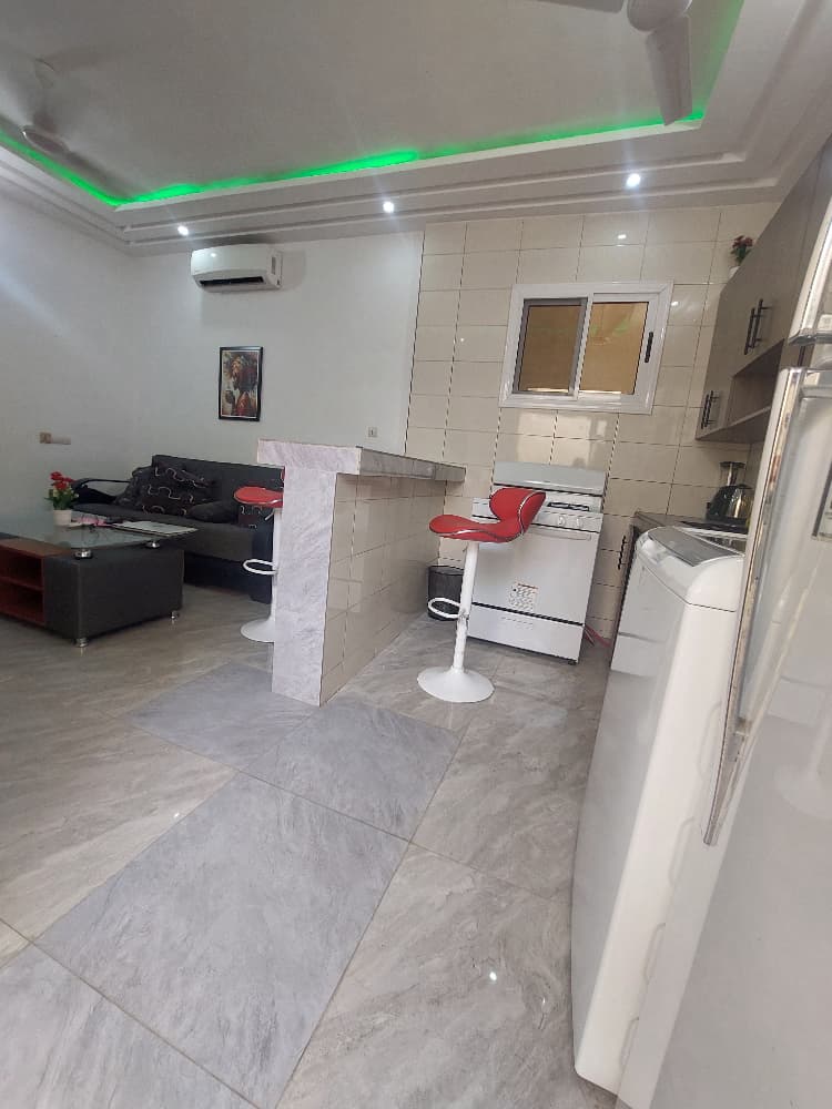 Appartement meublé 2 chambres salon en location à Hédzranawoé Aéroport - 350000 FCFA