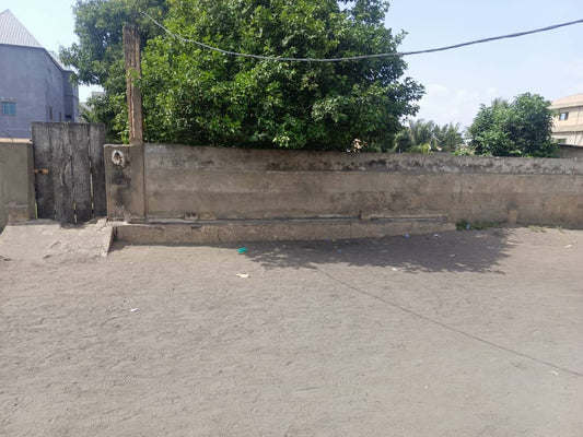 Terrain de 2 lots en vente à Hédzranawoé – 120 millions FCFA