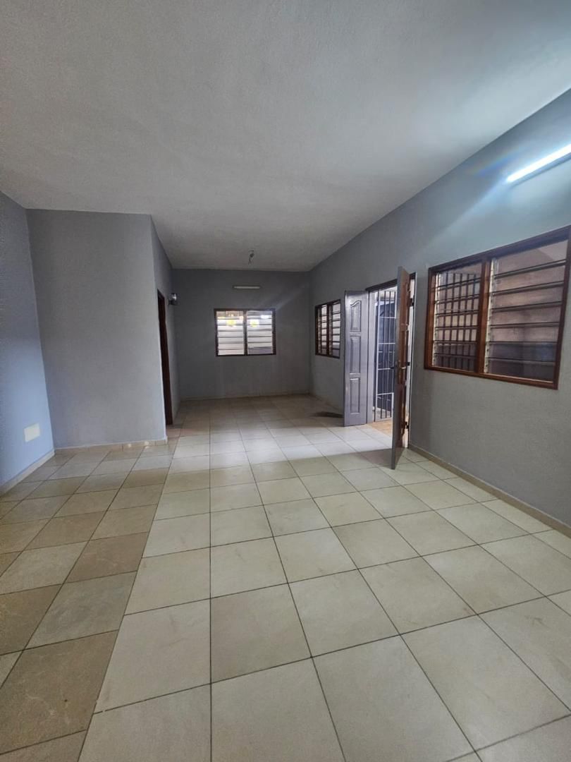 Appartement 3 chambres en location à Agodeke – 100 000 FCFA