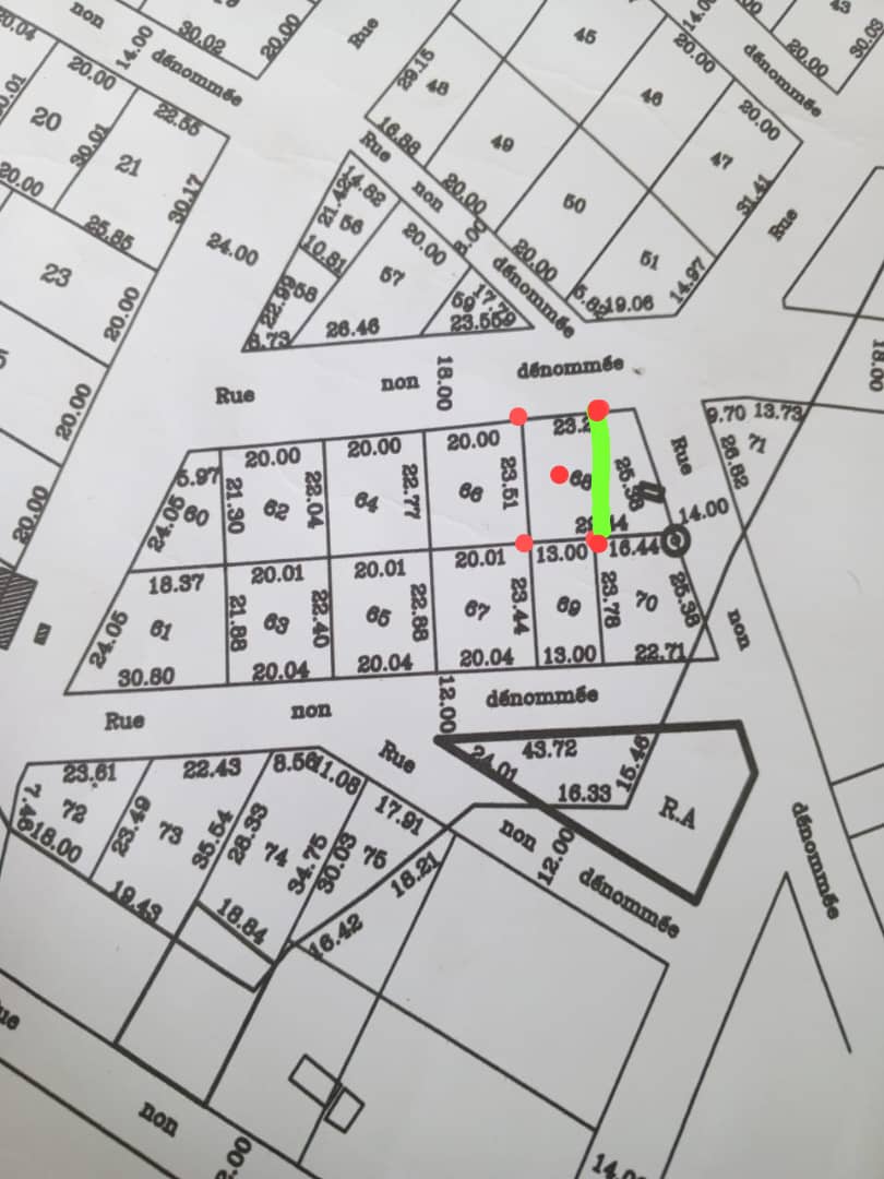 Terrain d'un demi-lot en vente à Aképédo – 7 millions FCFA