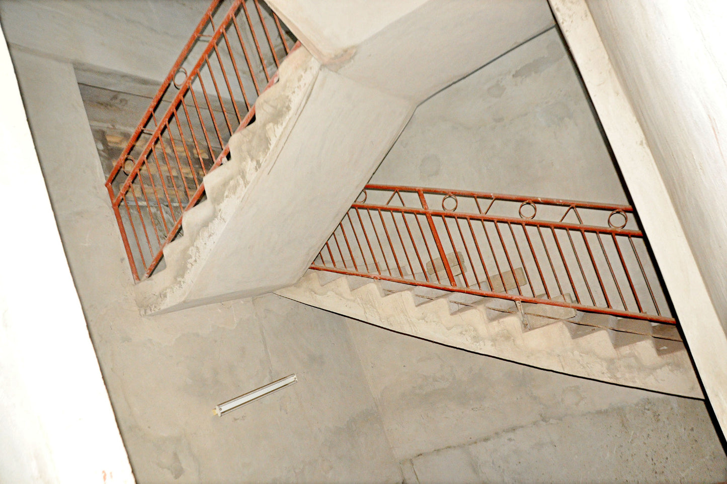 Magasin à vendre à Assigamé, rue de Locam – 250 millions FCFA
