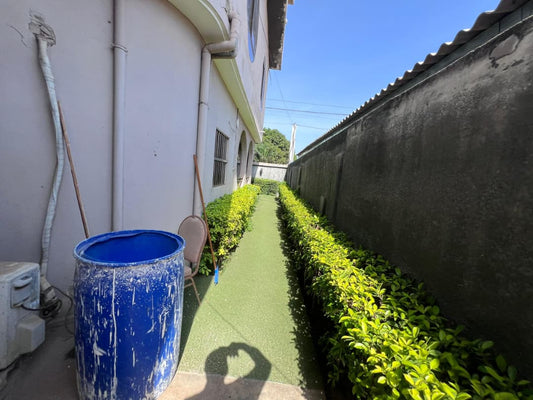 Terrain 1/2 lot à vendre à Avenou Adjinamoto – 40 millions FCFA