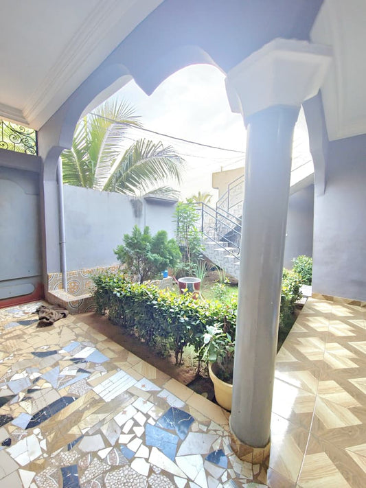 Villa 3 chambres en vente à Agoè Zossimé – 38 millions FCFA