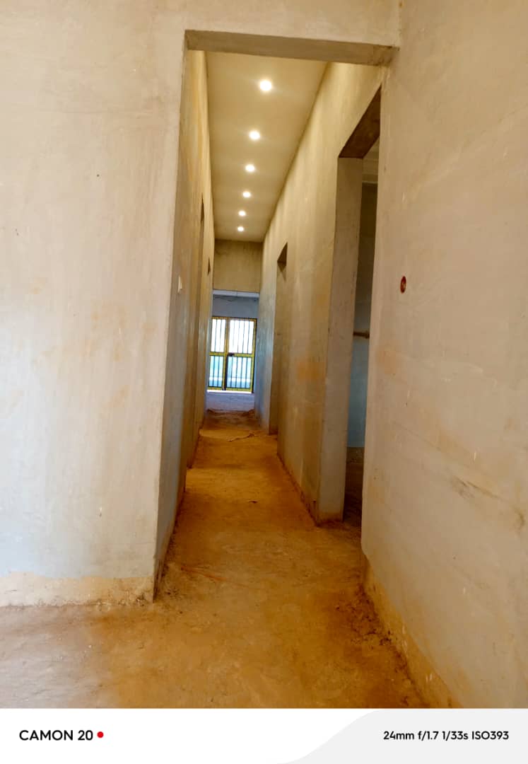Villa 8 chambres en vente à Agoè Sogbossito – 70 millions FCFA