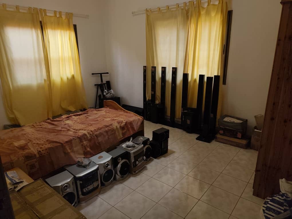 Villa duplex 5 chambres en vente en bordure de goudron à Avédji Limousine – 230 millions FCFA