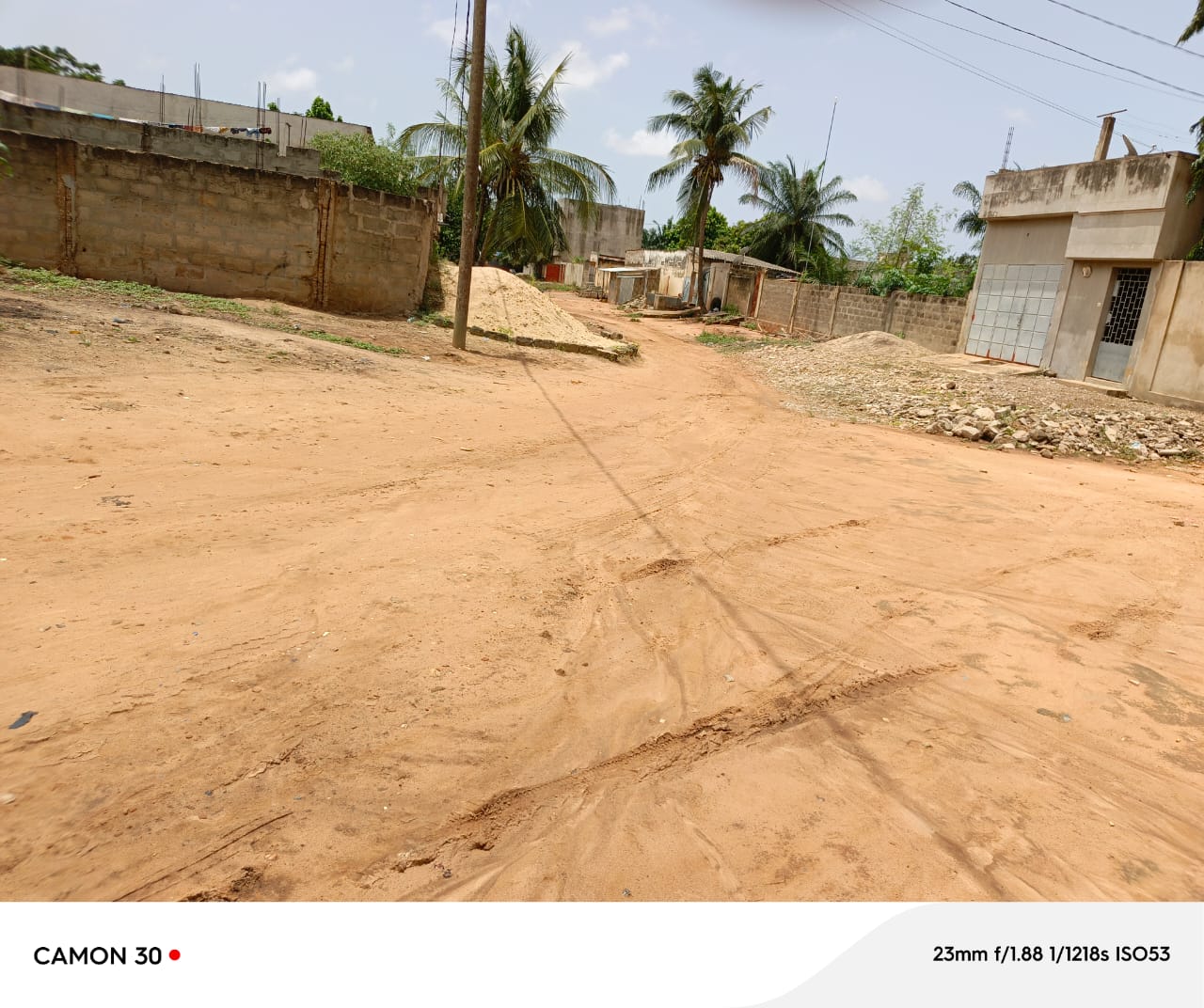 Terrain d'un lot en vente à Avédji – 32 millions FCFA