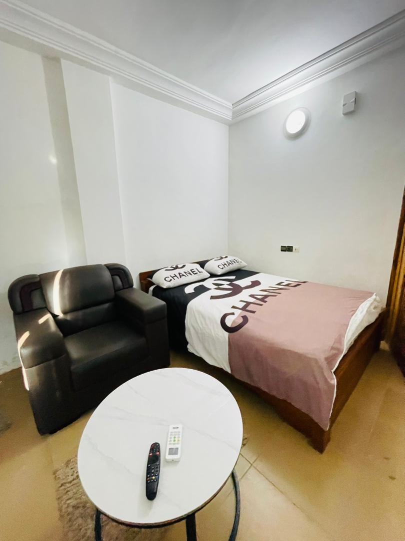 Studio meublé à louer à Avédji – 100000 FCFA/mois