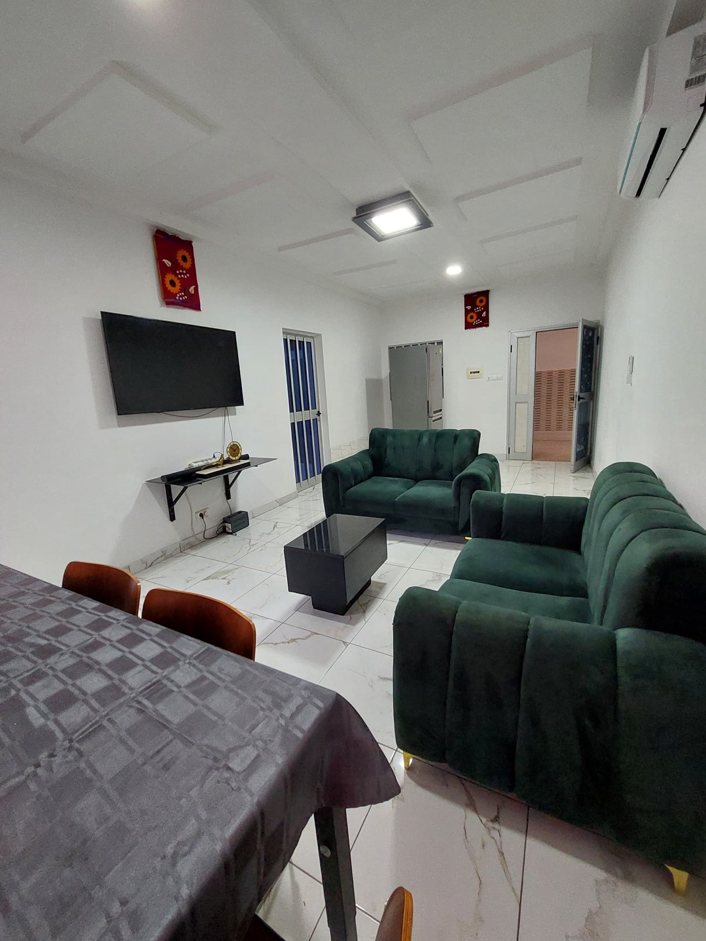 Appartement 1 chambre à louer meublé à Avepozo – 250 000 FCFA