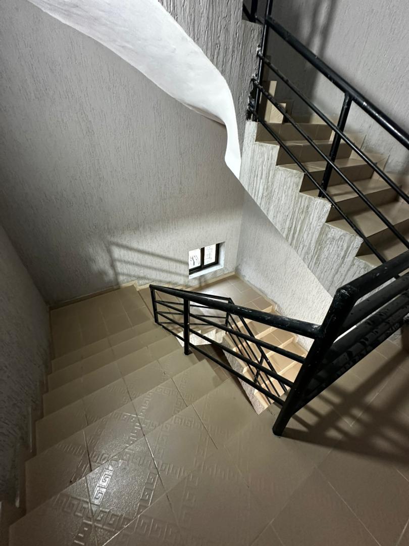 Appartement 2 chambres à louer à Lomégan cour lumière – 150 000 FCFA