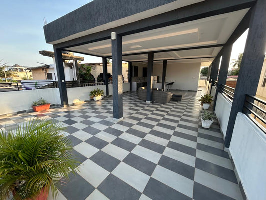 Villa à louer à Adidoadin – 850000 FCFA